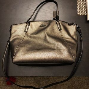 Metallic Coach Kelsey
